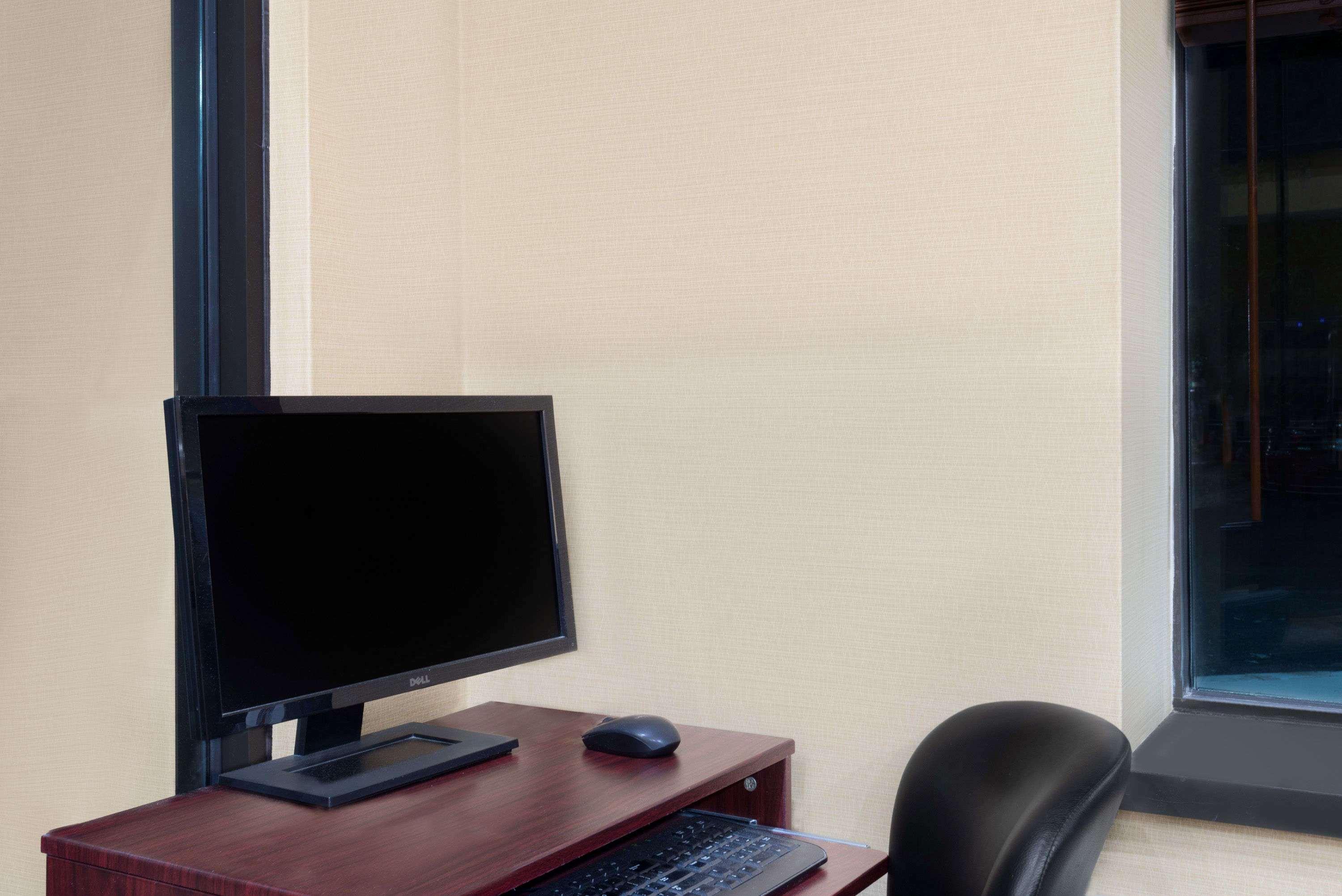 Days Inn By Wyndham Geneva/Finger Lakes Extérieur photo